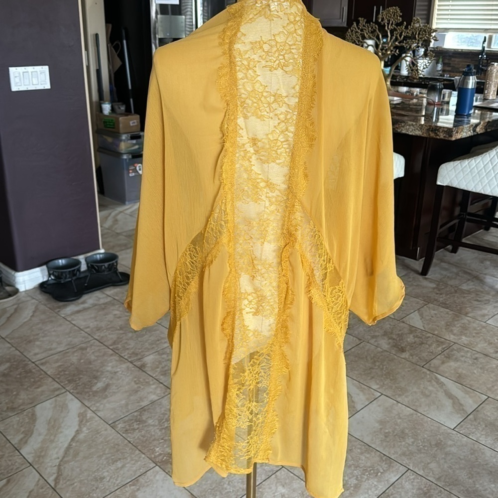 Lightweight mustard, yellow, Honey Bell kimono - Picture 5 of 7